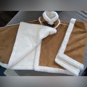 RACHEL ZOE Tan Faux Suede Cape with Cream Faux Fur - One Size - NEW